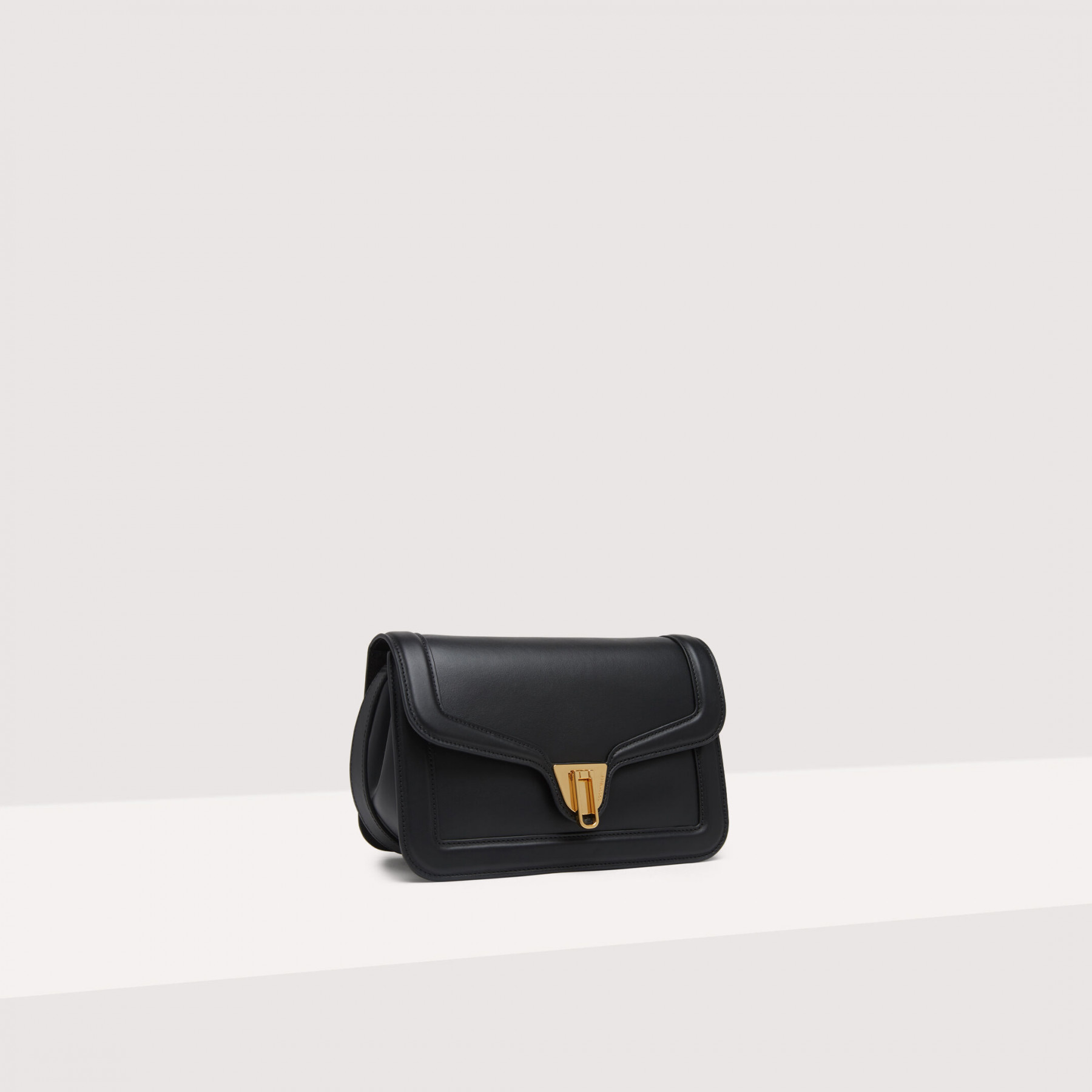 Coccinelle online marvin bag